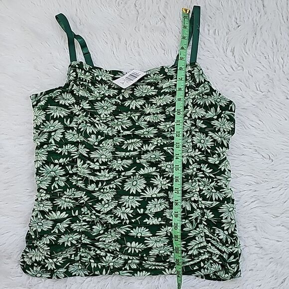 Torrid -236 Stretch Mesh Cropped Shirred Cami Top Green Women's Plus size 2 - 2X - Picture 6 of 6